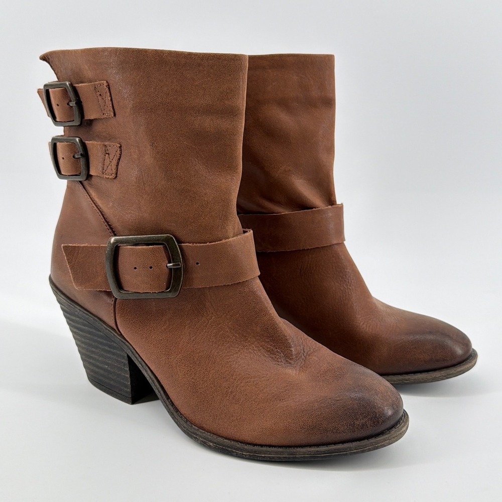 BCBGeneration Toni Ankle Boots Brown Leather Buckle Moto Booties Womens 9M EUC